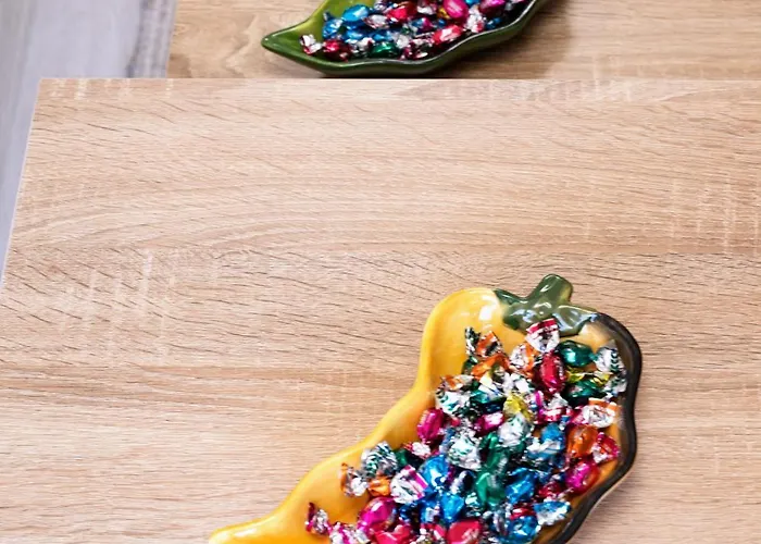 за гости Happy *